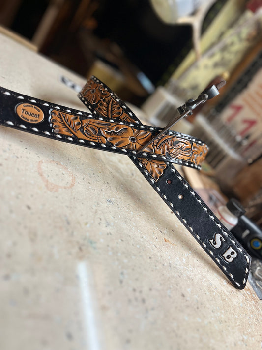 Buckstitch belt